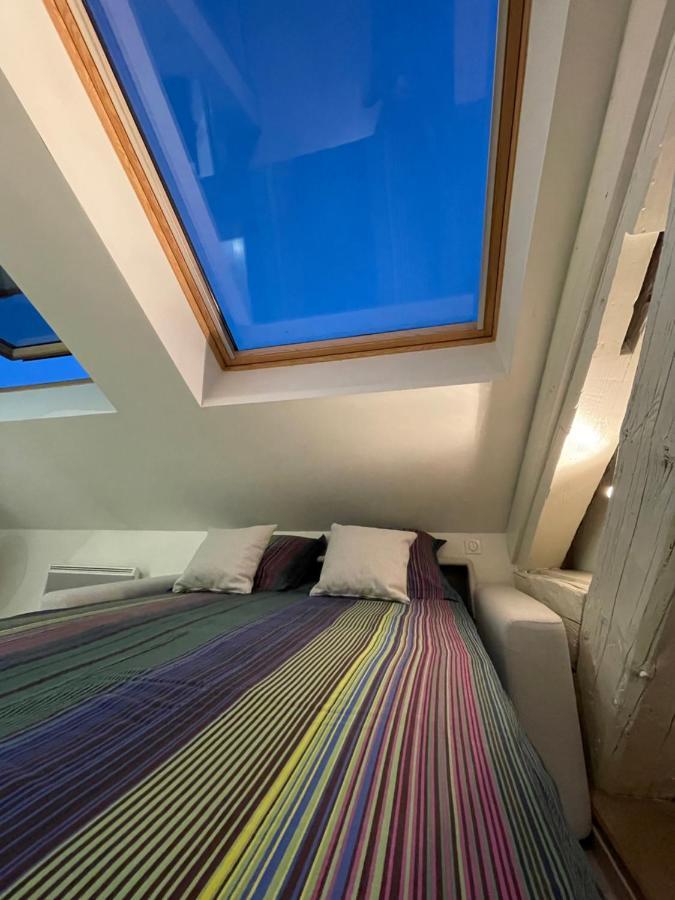 Studio Sous Les Toits Annecy Centre-Ville Esterno foto
