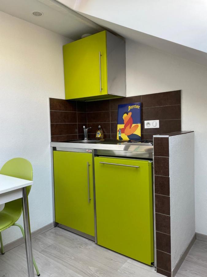 Studio Sous Les Toits Annecy Centre-Ville Esterno foto